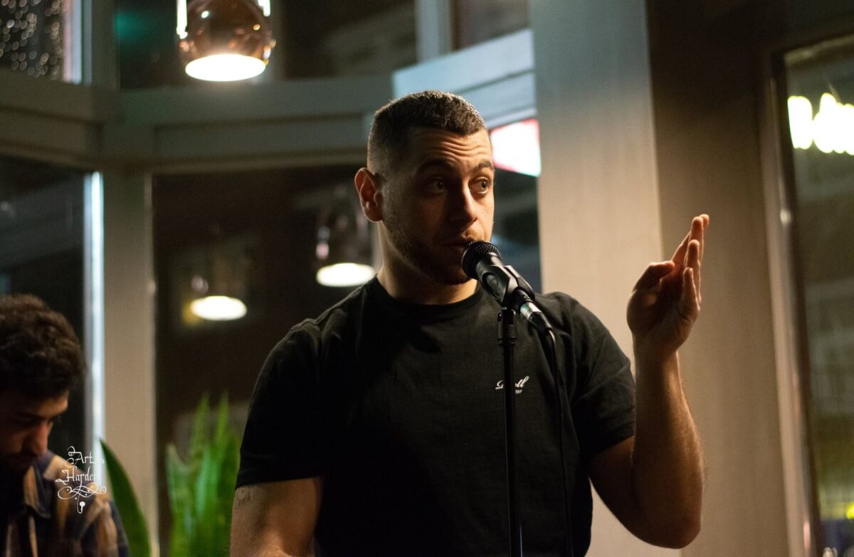 Kleinkunst artiesten en sprekers op het podium maken een onuitwisbare indruk op je publiek tijdens je event