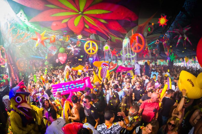 LOC7000 - Food & Drinks - MYSTERYLAND