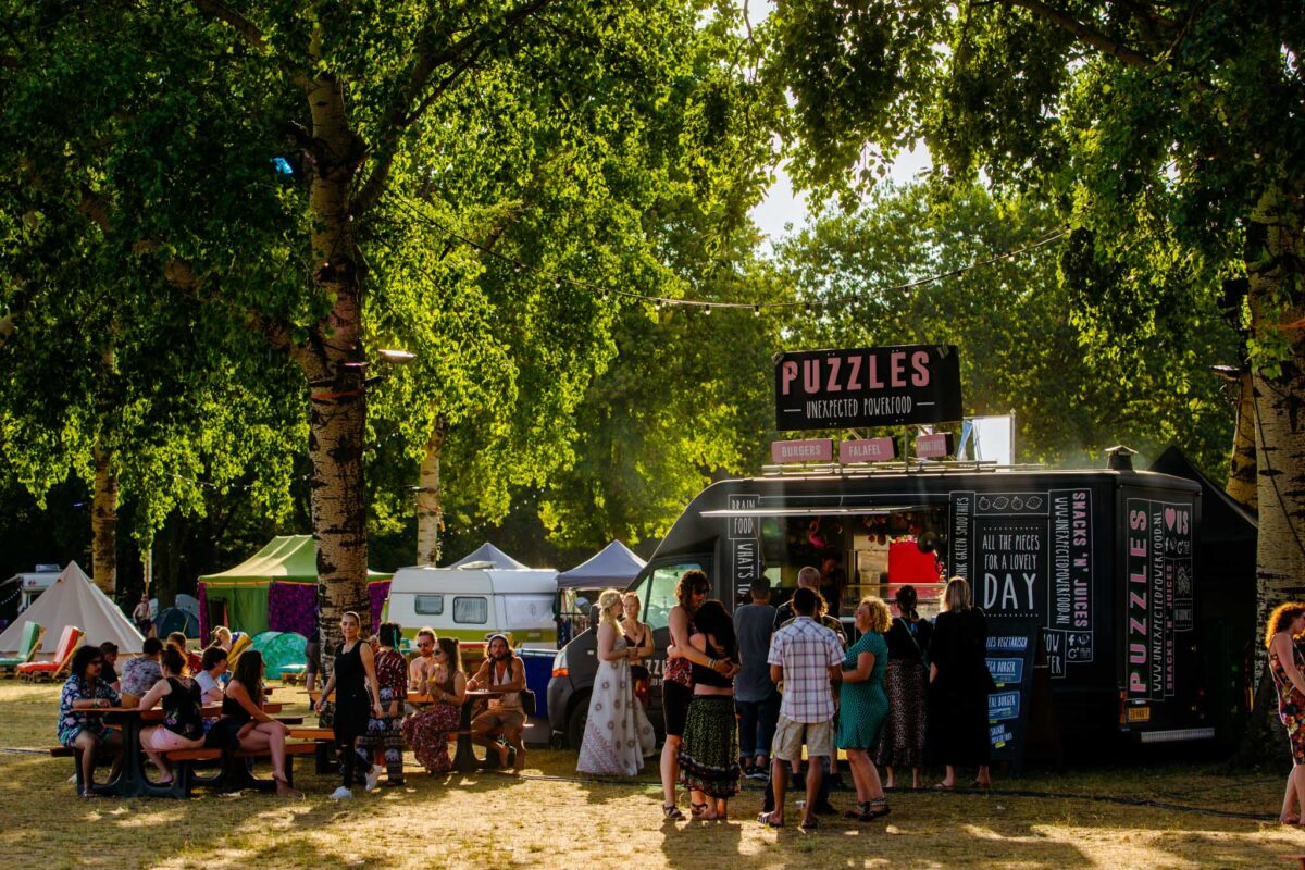 Mandala Festival foodtruck tentjes overnachting Mark Richter