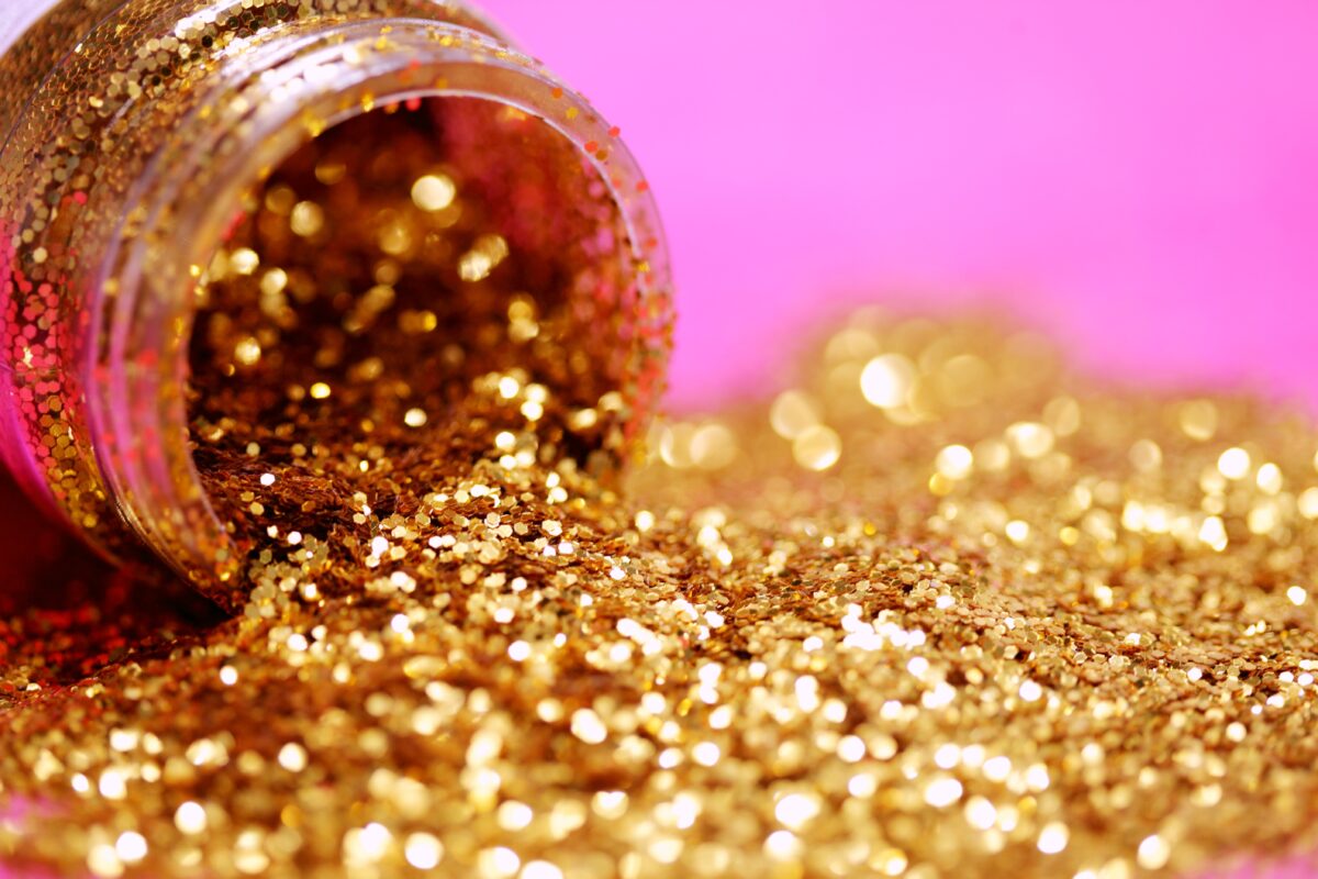 Potje met gouden glitters