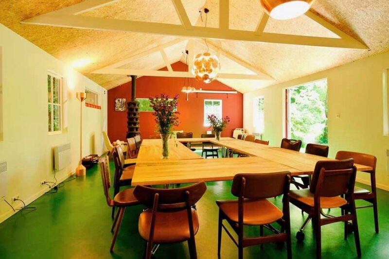 event inpsiration | gespot | heem locaties | Heemparkhuis-Vogeleiland-interieur-overzicht-1