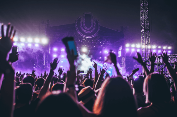 event inspiration - festival - fake feat - trend