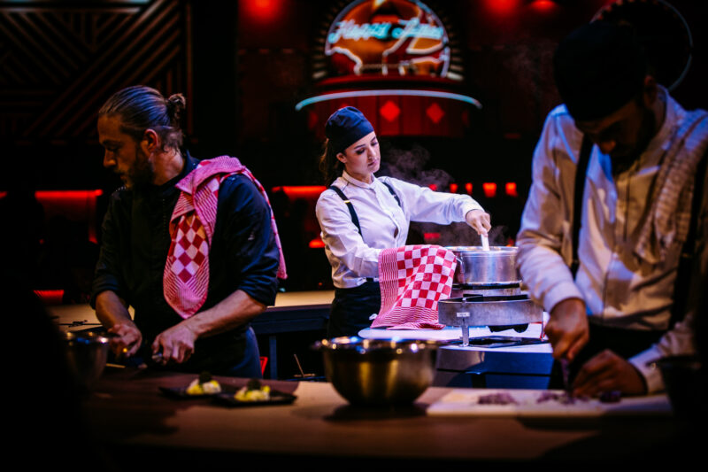 studio 21 - dinner show - locatie - NATHANREINDS-MadameJeanette