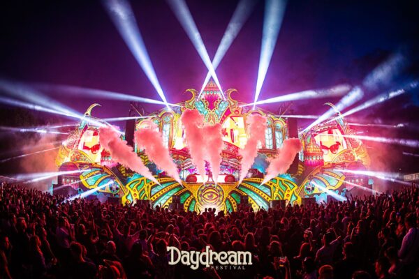 daydream - stage - festival - design