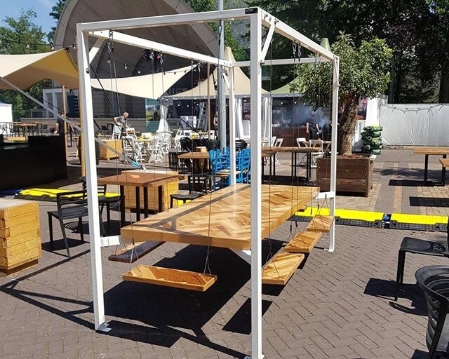 schommelstoel - corpraote events - event inspiration -2