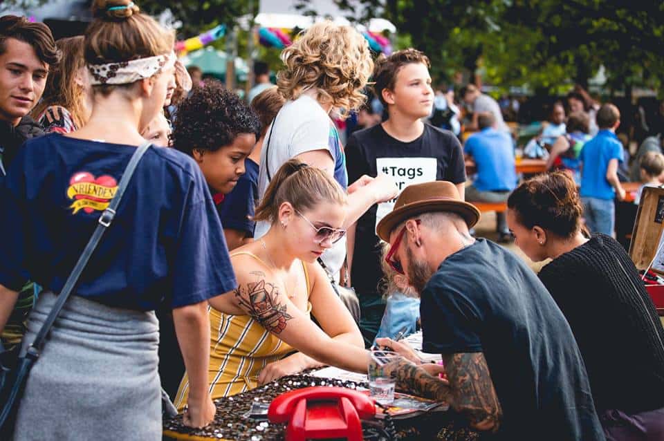 Tuig Tattooshop - beurs - brandactivation - tattoo - tatoeage - tekening - illustratie - stiften - 3