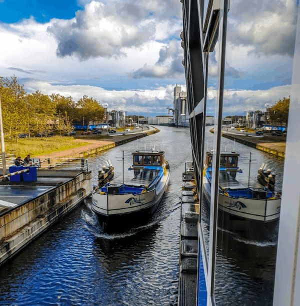 de vooruitgang - schip - vergaderen - friesland - 1
