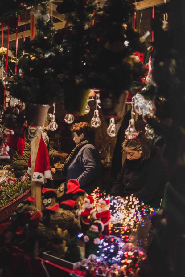 kerst - kerstpakket - cadeau - stand - horeca - winter - kerstboom - aankleding