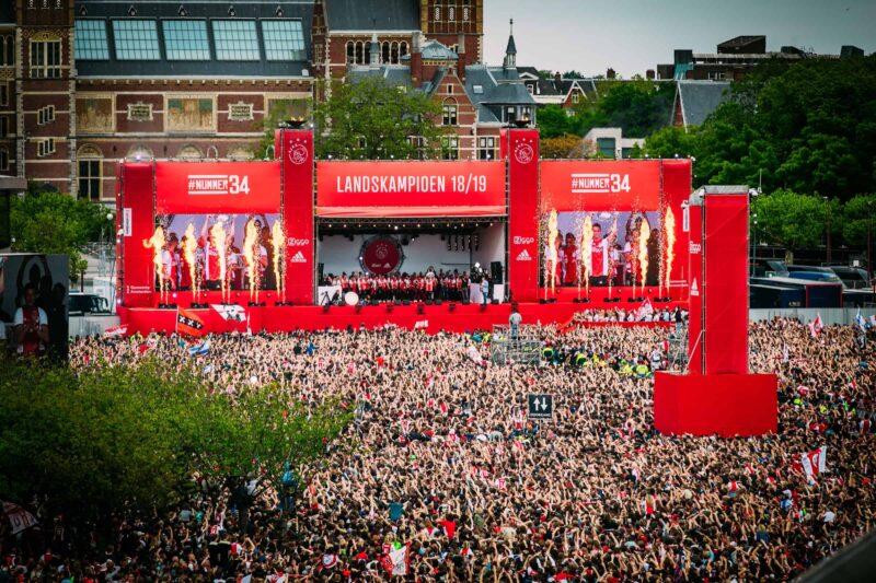 NATHANREINDS-AjaxHuldiging-HR-65 UNLIMITED PRODUCTIONS -stage - event design - productions 1