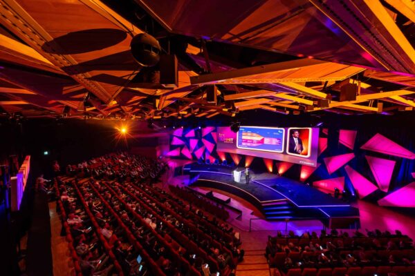 UNLIMITED PRODUCTIONS -stage - event design - productions 3