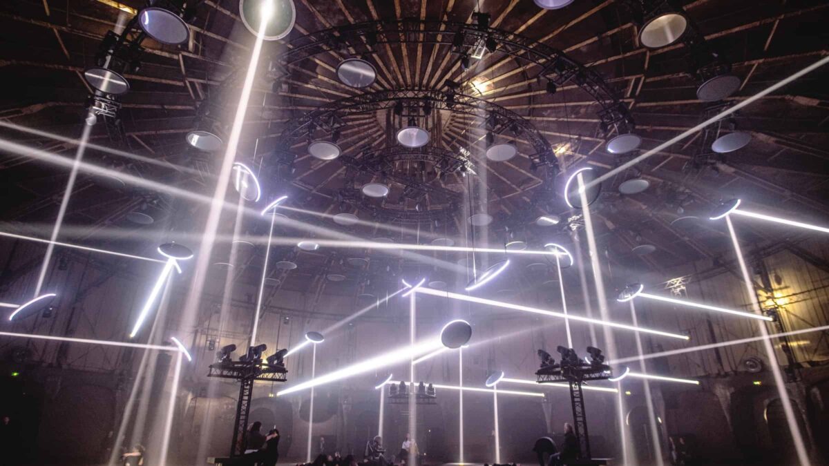Skalar - licht - muziek - installatie - spiegels - art