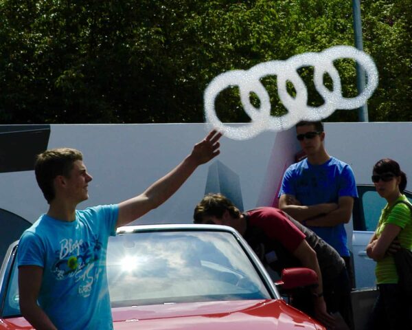 Flogos - logo - audi - schuim - merkactivatie - branding