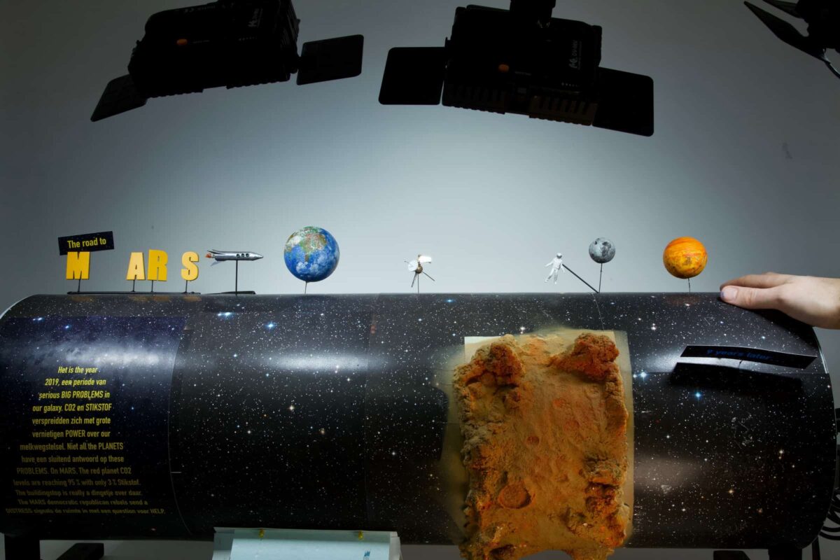 Mars - Aldo brinkhoff - planeten - interactie