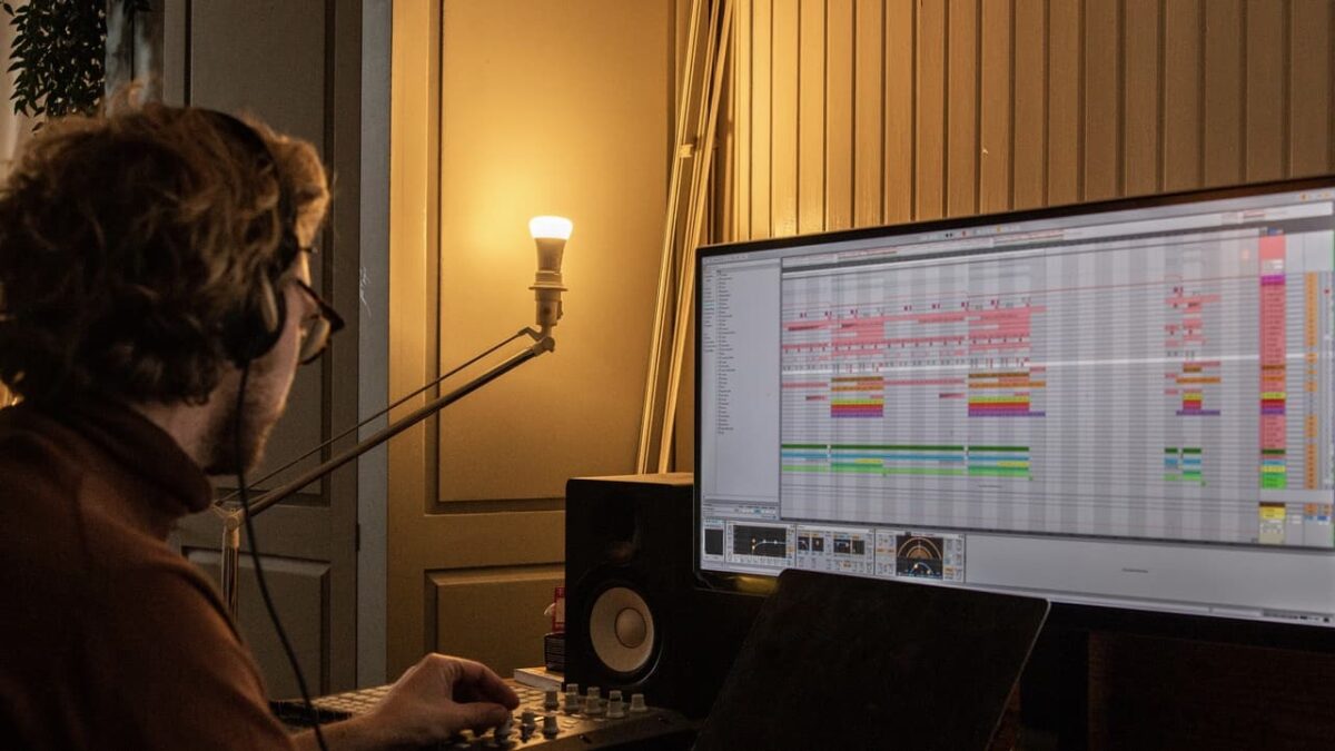 Modern Day Composers - muziek - mengpaneel