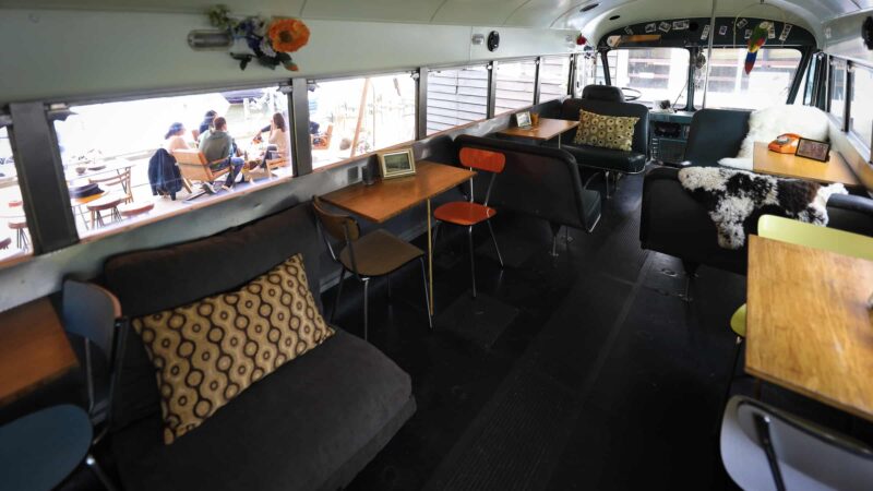 Het Rijdend Avontuur - interieur bus
