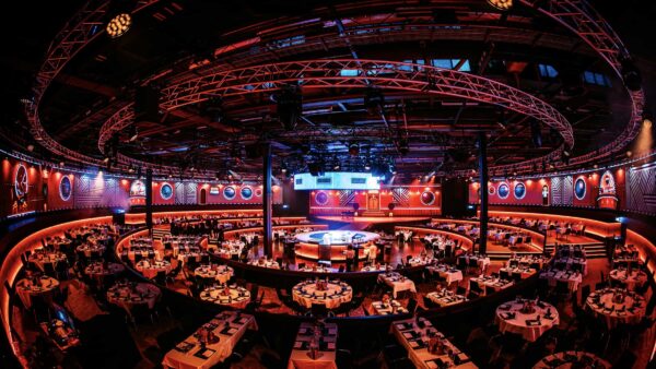 arena - tafels - studio 21