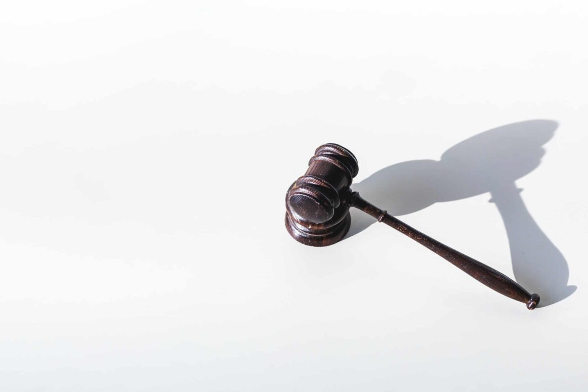 hamer - rechter - recht