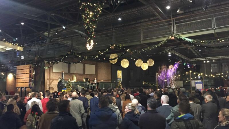 Gast. - kerst - borrel - hal