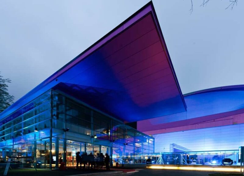 Orpheus - Entree west - theater - venue - events - congres - optreden - podium