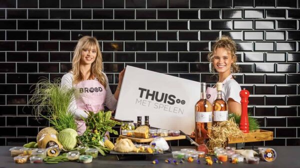 Brood met spelen - thuis met spelen - diner - thuis - food