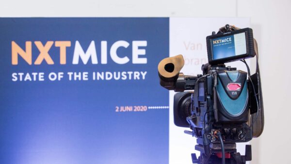 NXTMICE - event - hybride event - online event - MICE - coronaproof - Postillion Hotels - camera