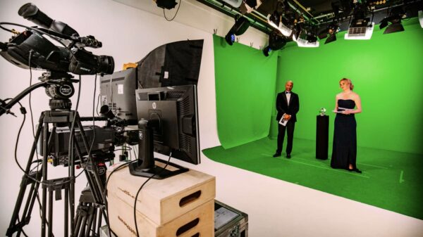 Behind the scenes awards - green wall - Nathan Reinds - Humberto Tan - presentatie - online event - studio
