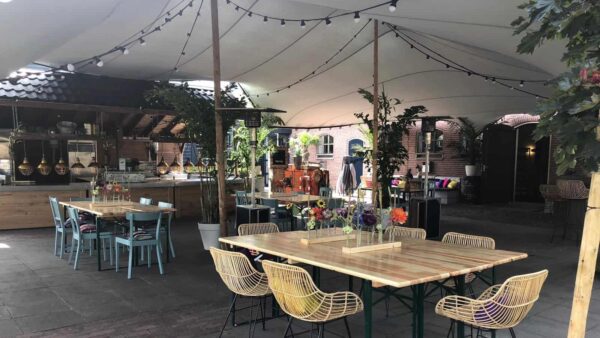 Event Inspiration - Groetjes uit Nijkerk met een overdekt terras met bar