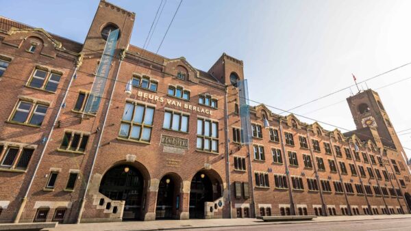 Beurs van Berlage - venue - Amsterdam - entree - gevel - events - evenementenlocatie