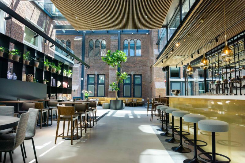 Conferentiehotel Kontakt der Kontinenten opent ‘KonneKt restaurant, bar en lounge’ met hybride evenement