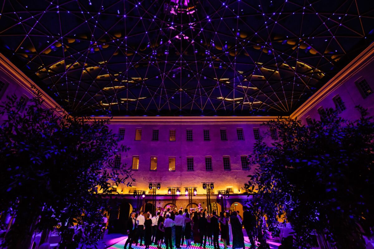 Feest en dansvloer scheepvaartmuseum eventlocatie aan het water