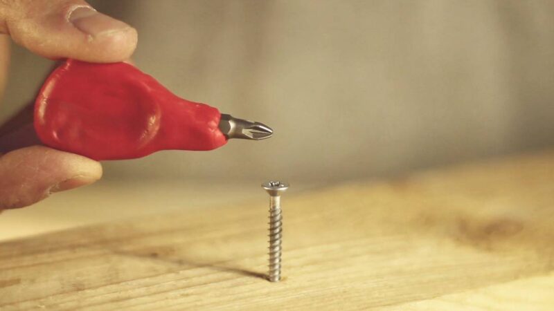 Schroevendraaier gemaakt met FOAMcard