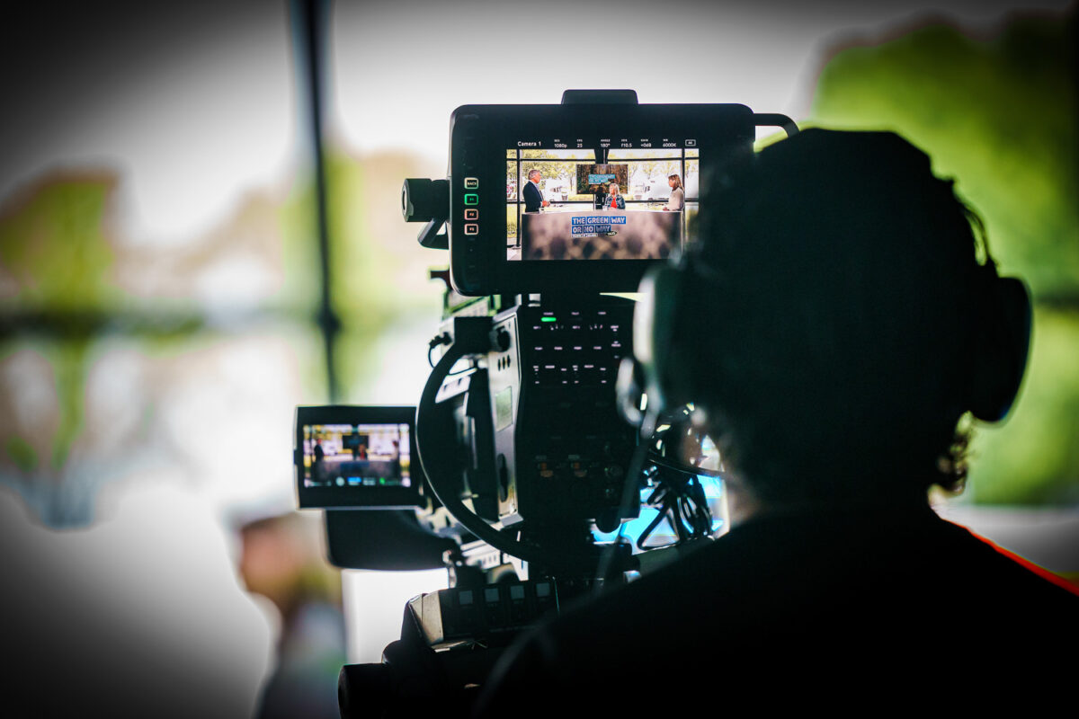 Videomeesters - cameraman bij the green way or no way