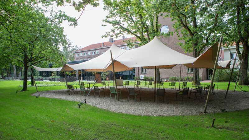 Evenemententent bij Kontakt der Kontinenten