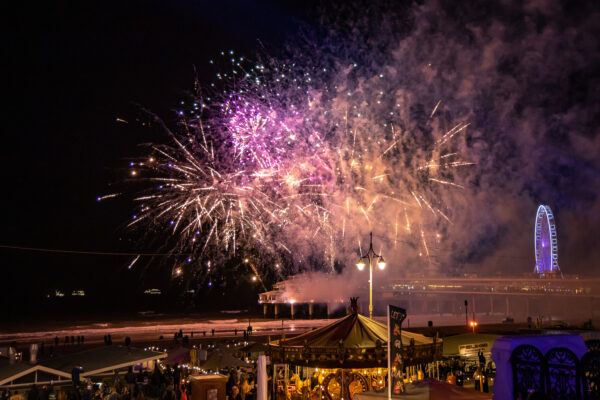 Vuurwerk en droneshow Scheveningen ter ere van 75 jaar vrijheid