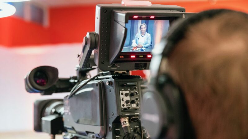 Cameraman-tijdens-iBestuur-Congres-2020-bij-Papendal
