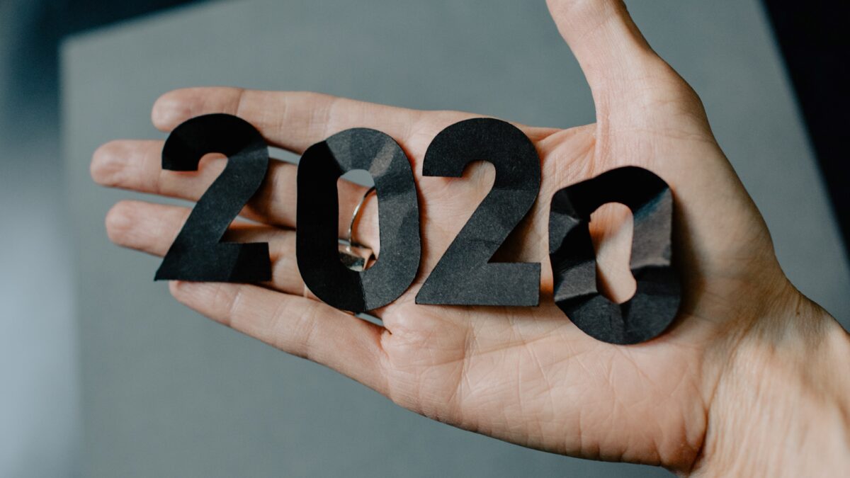 2020 in hand