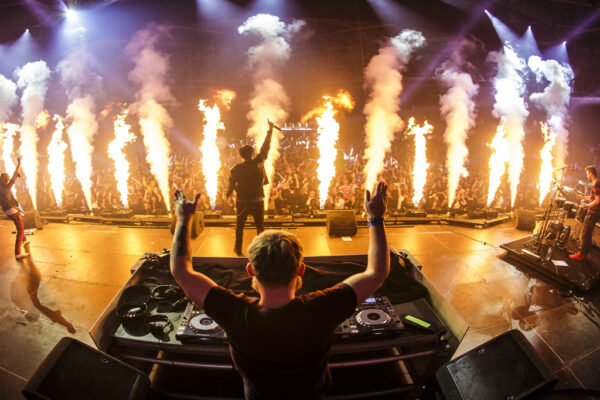 Show van Plugged Live Events