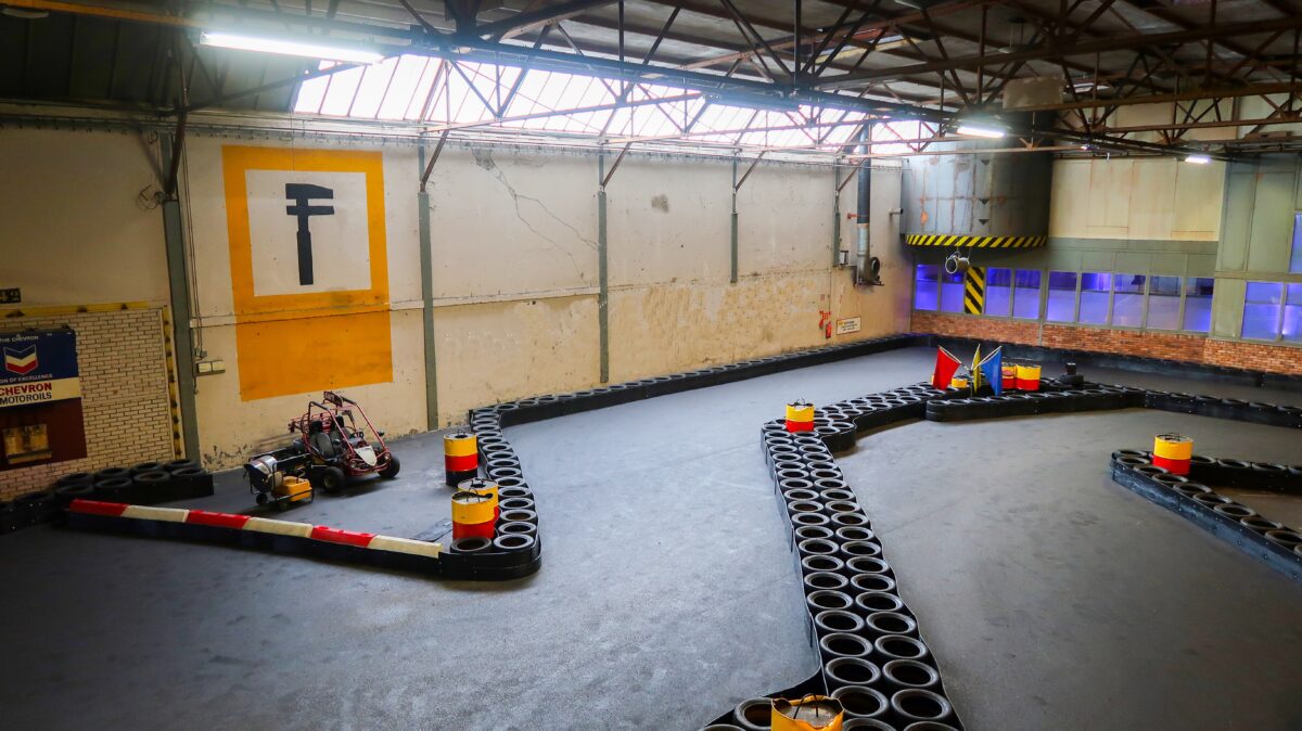 Kartfabrique circuit Drive-thru