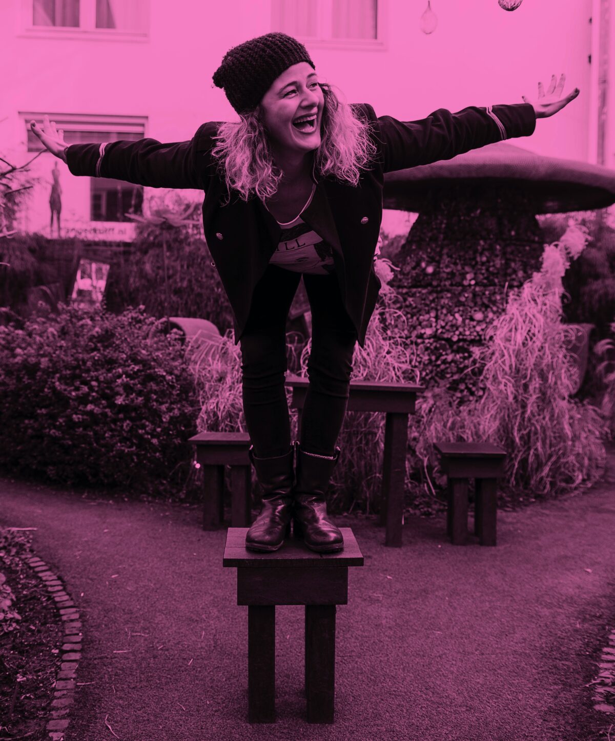 Nicolette Asschermann biedt door ‘Five Ways of Wellbeing’ gratis geluk - fotografie Bas de Brouwer