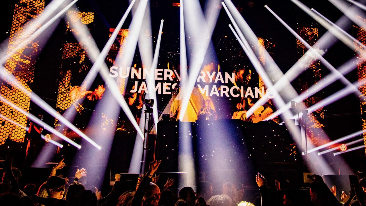 Fieldlab Evenementen Back to Live dance event Sunnery James & Ryan Marciano