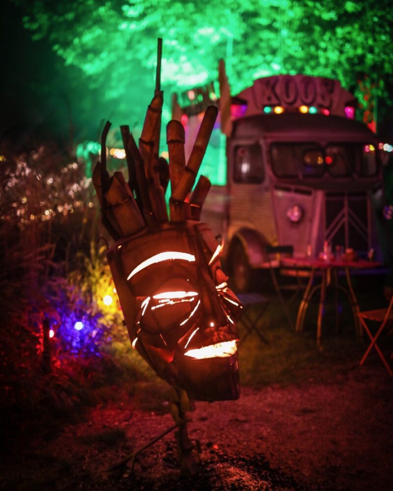 Scrap Design kachel in vormen van masker voor op festivals en events