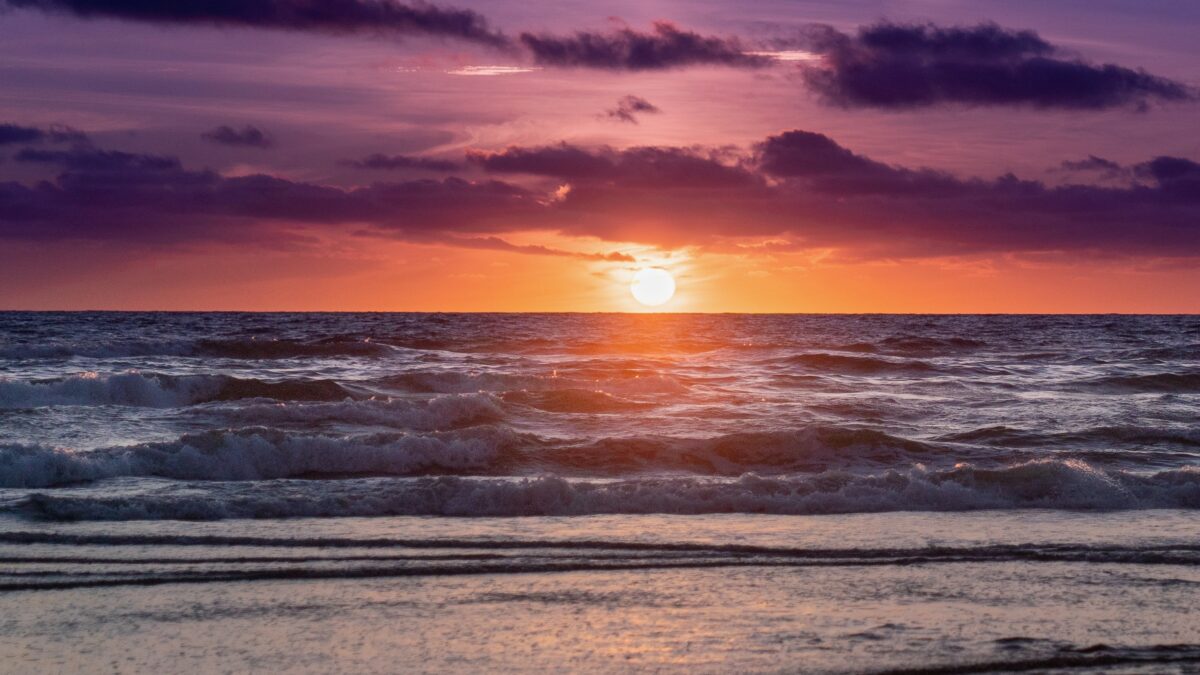 Zonsondergang aan zee - Oerol festival