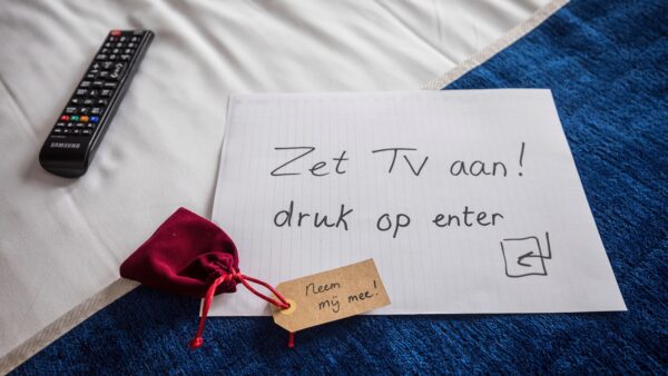 Foto Sander Boer - NXT MICE Re-Invent instructies op hotelkamer