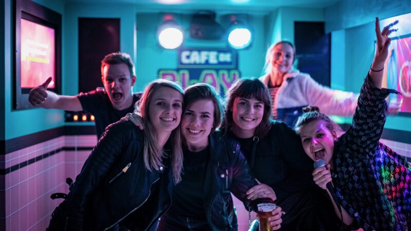 cafe-de-play-mobiele-karaokebar-feest