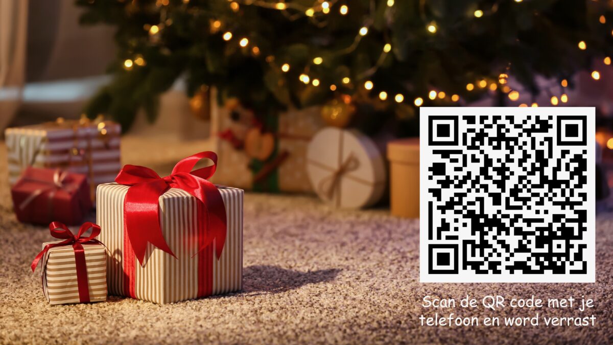 Eventz - Kerst Carrousel QR code op een kado