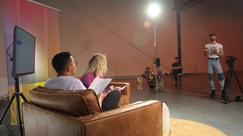 Buro Curious - online event