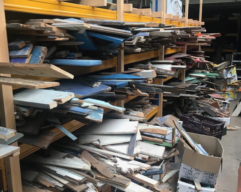 Oud Hout - kunstwerken gemaakt van gerecycled hout