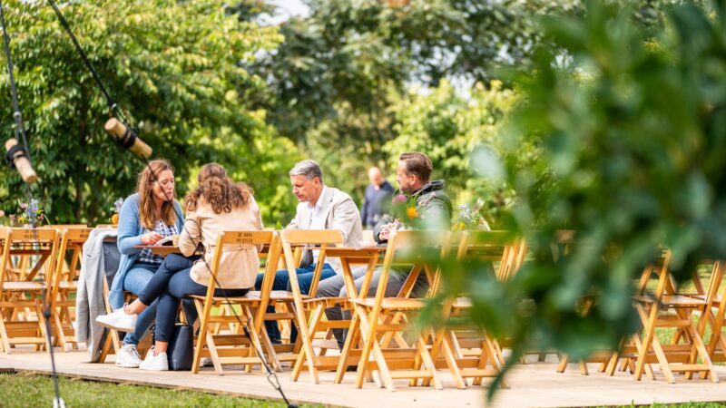 Inspyrium Kwekerij lunch op het terras
