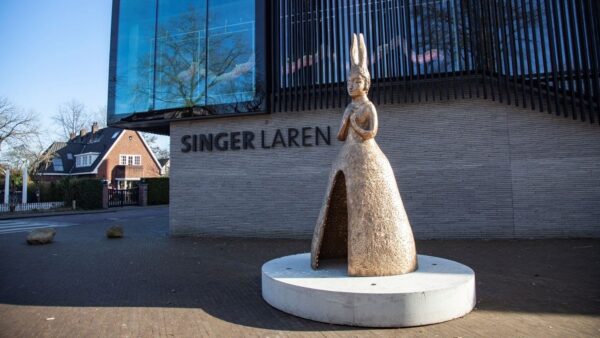 Singer laren Nardinczalen - beeld - Foto Suzanne Ophof