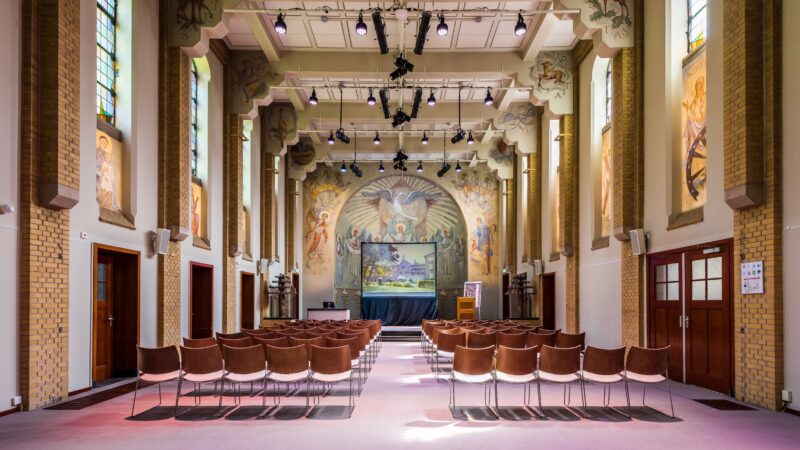 Kontakt der Kontinenten- CE-kapel12